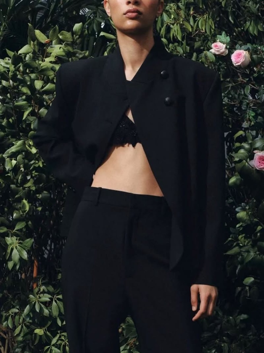 🌻LIKE NEW Zara Black Two Button High Neck Tailored Jacket Blazer Size XL
